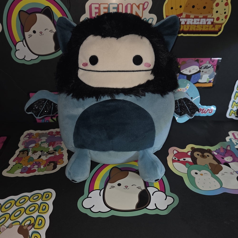 Squishmallows 8" Skip The Bigfoot Bat. Brand New With Tags.